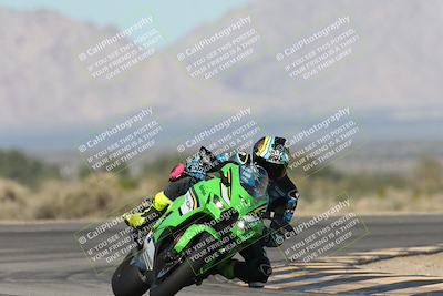 media/Jan-15-2026-Racers Edge (Thu) [[dfebeb70ab]]/2-A Group/Session 3 (Turn 16)/